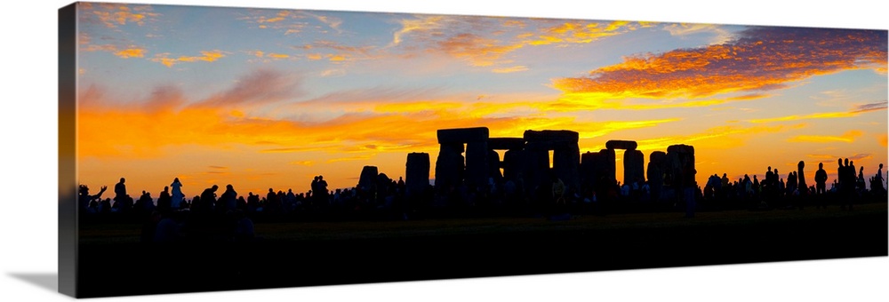 UK, England, Wiltshire, Stonehenge, Summer Solstice Celebrations