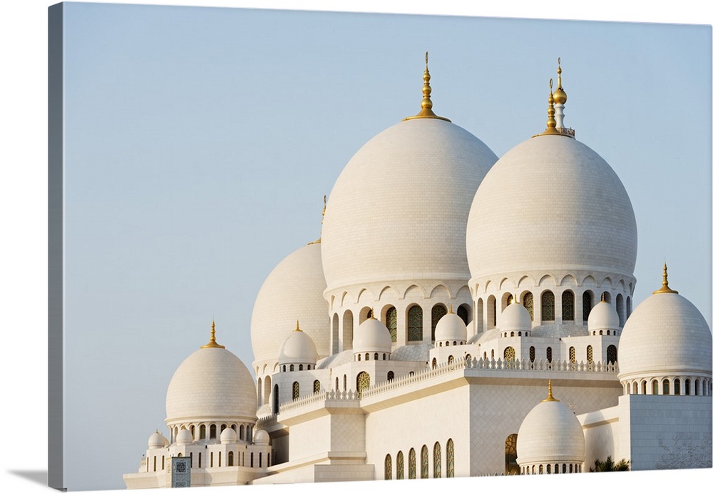 Middle East, United Arab Emirates, Abu Dhabi, Sheikh Zayed Grand Mosque.