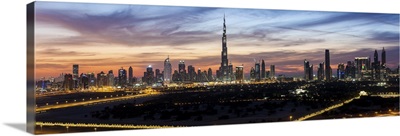 United Arab Emirates, Dubai skyline