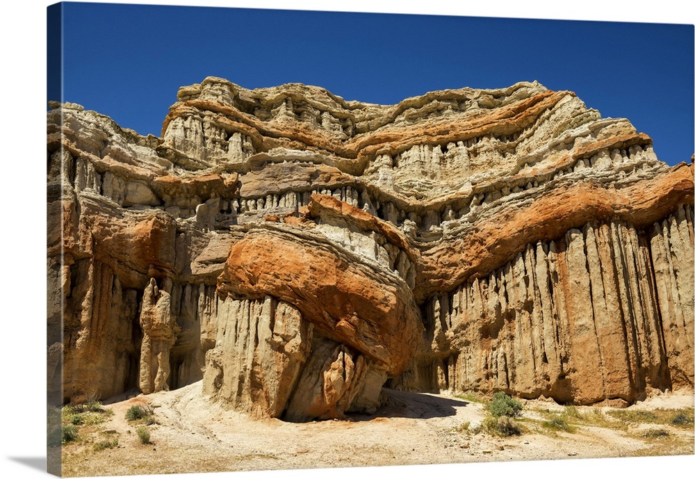 Unusual Rock Formations, Red Rock State Park, California, USA.