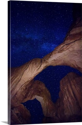 Utah, Moab, Arches National Park, Double Arch and Milky Way