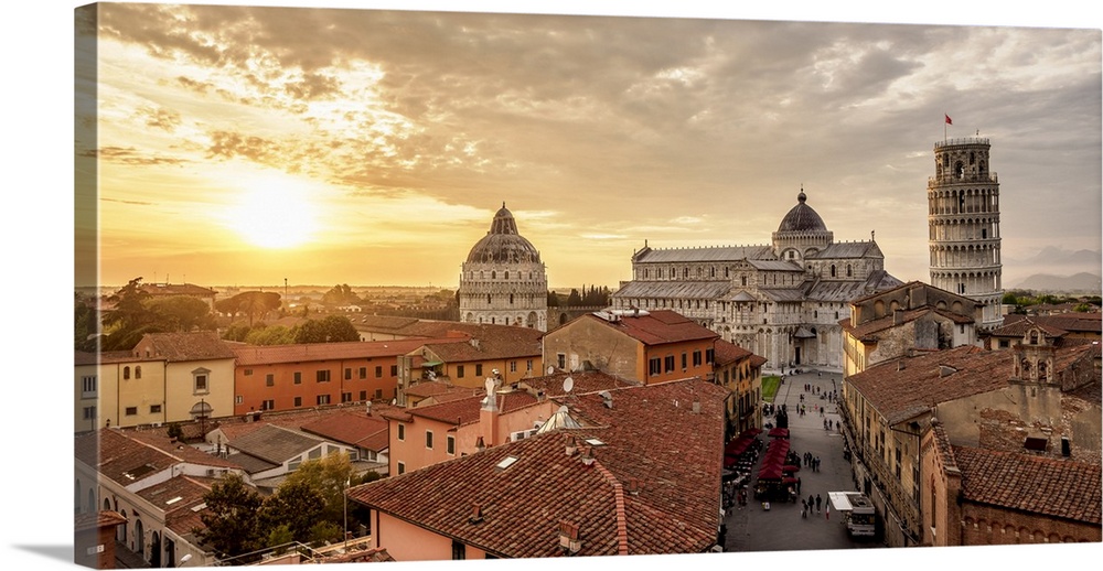 View over Via Santa Maria towards Cathedral and Leaning Tower at sunset, Pisa, Tuscany, Italy.