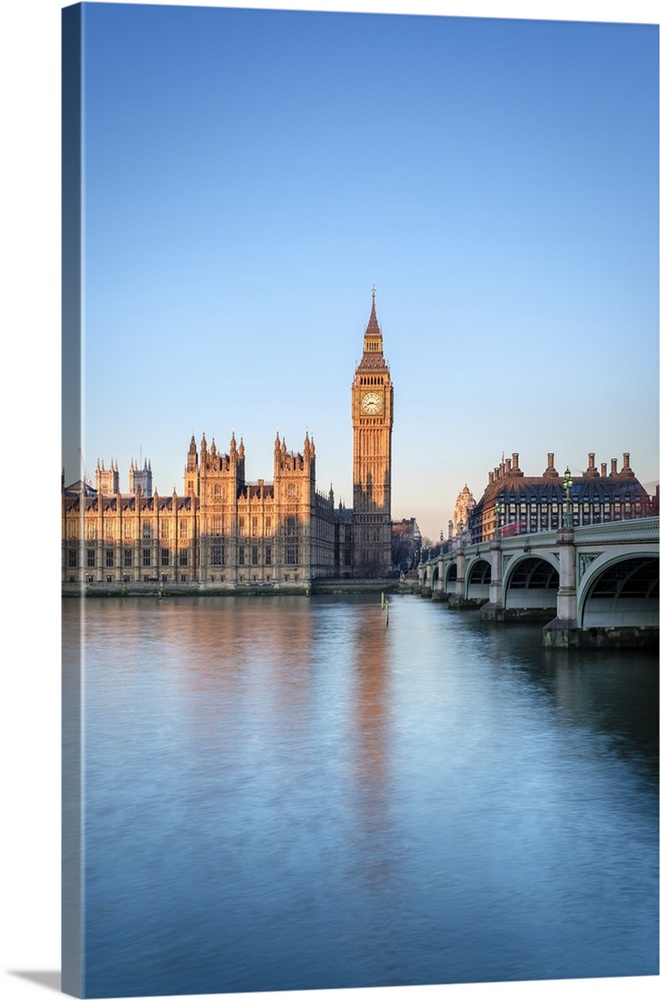 United Kingdom, England, London. Westminster Bridge, Palace of Westminster and the clock tower of Big Ben (Elizabeth Tower...