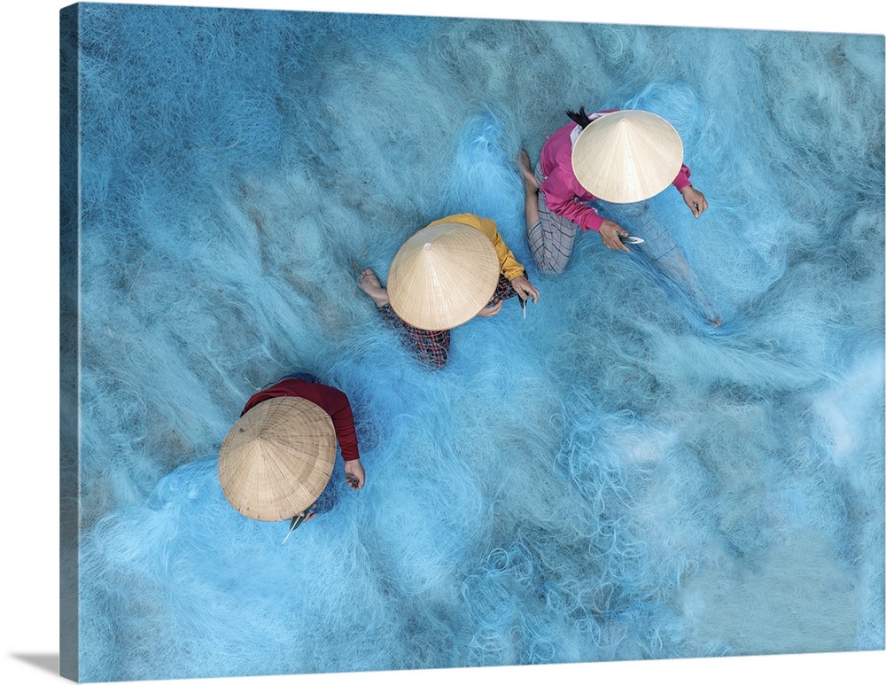 Women Repairing Fishing Nets, Duy Vinh Village, Near Hoi An, Central Vietnam