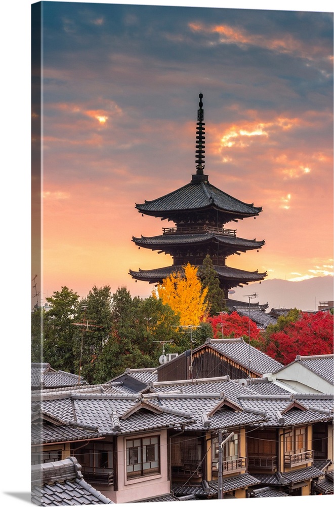 Yasaka Pagoda in Hokanji temple, Higashiyama district, Kyoto, Kyoto prefecture, Kansai region, Japan.