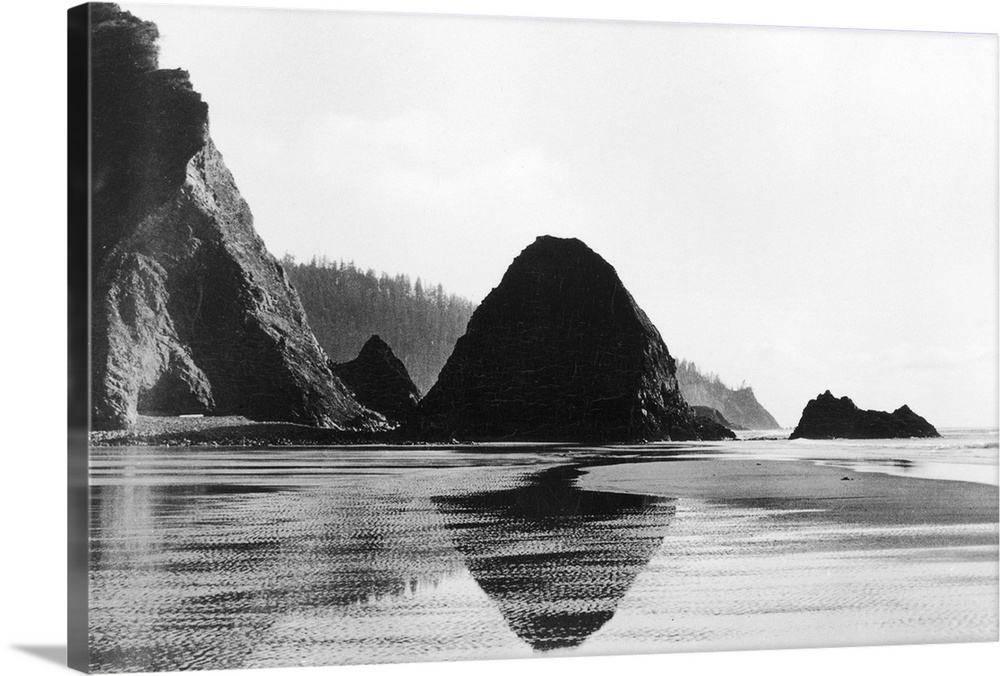 Arch Cape near Cannon Beach, Oregon
