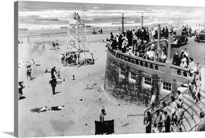 Lifeguard's Tower and Turnaround at Seaside, OR