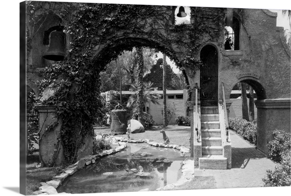 Mission Inn Courtyard of Riverside, CA