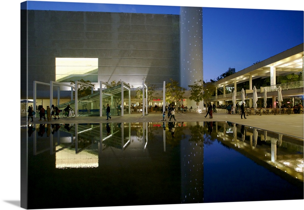 Helena Rubinstein Center for Modern Art (left) and Charles Bronfman Auditorium (right), Tel Aviv, Israel.