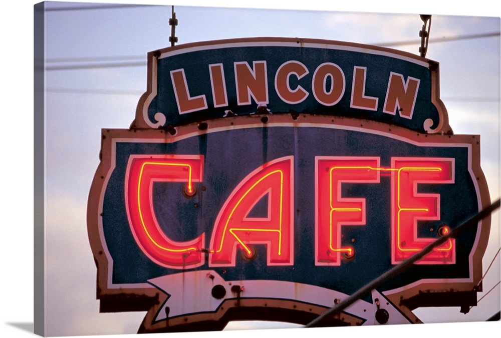 Usa, Lincoln Cafe' neon sign