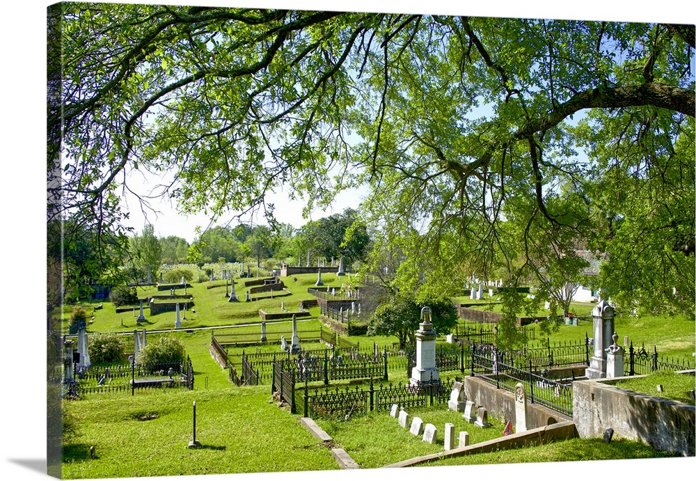 Natchez cemetery, Natchez, Mississippi, USA.