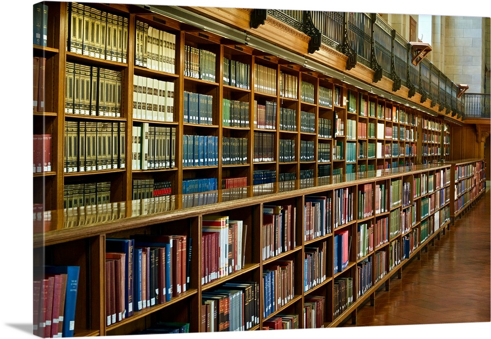 USA, NY, NYC: books shelves inside Public Library main readers' room