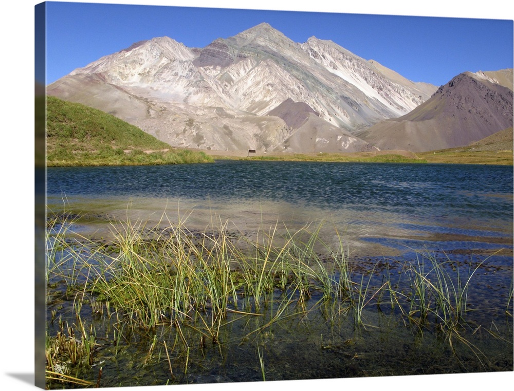 Laguna de Horcones. Argentina, Mendoza, Parque Provincial Aconcagua, Aconcagua Provincial Park: protects a high Andes area...