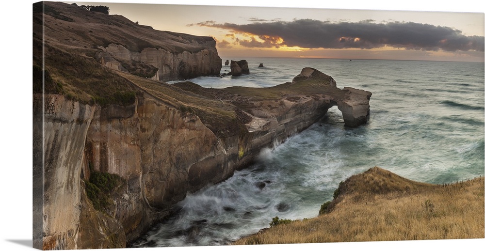 Coastal cliffs, Tunnel Beach, Otago Peninsula, Otago, New Zealand.