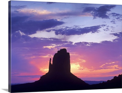 East and West Mittens, buttes at sunrise, Monument Valley, Arizona