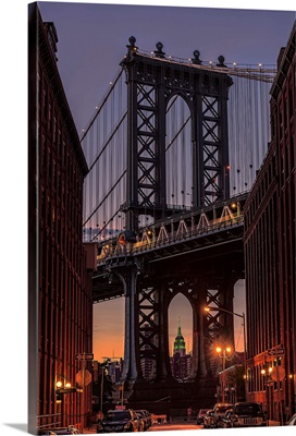 Empire State under Manhattan Bridge
