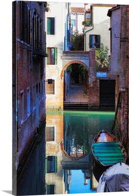 Canals Of Italy