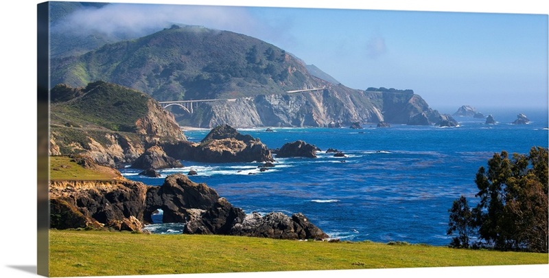 Panoramic View Of The Big Sur Coast At The Rocky Creek Bridge ...
