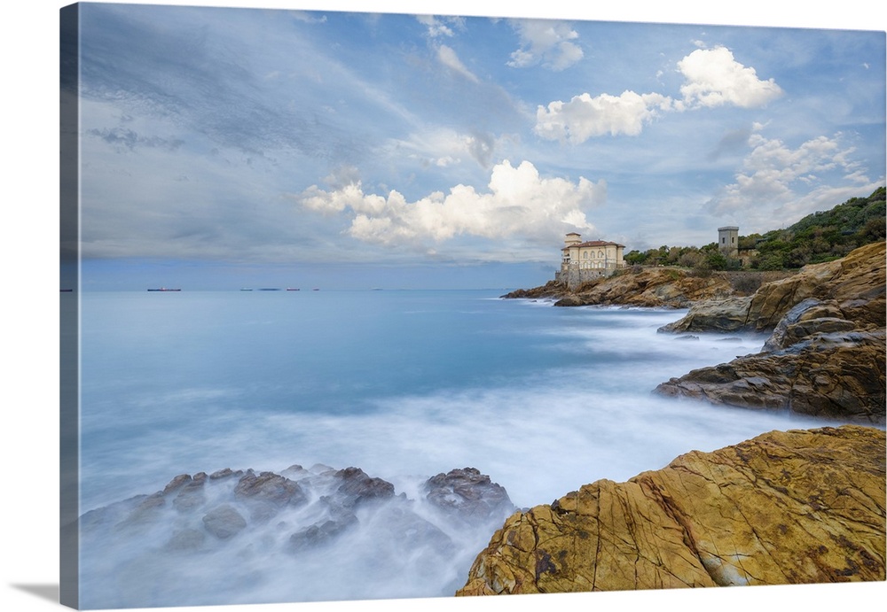 This is the view from the sea of ??the Castello del Boccale in Livorno. It represents a watchtower built by the Medici in ...