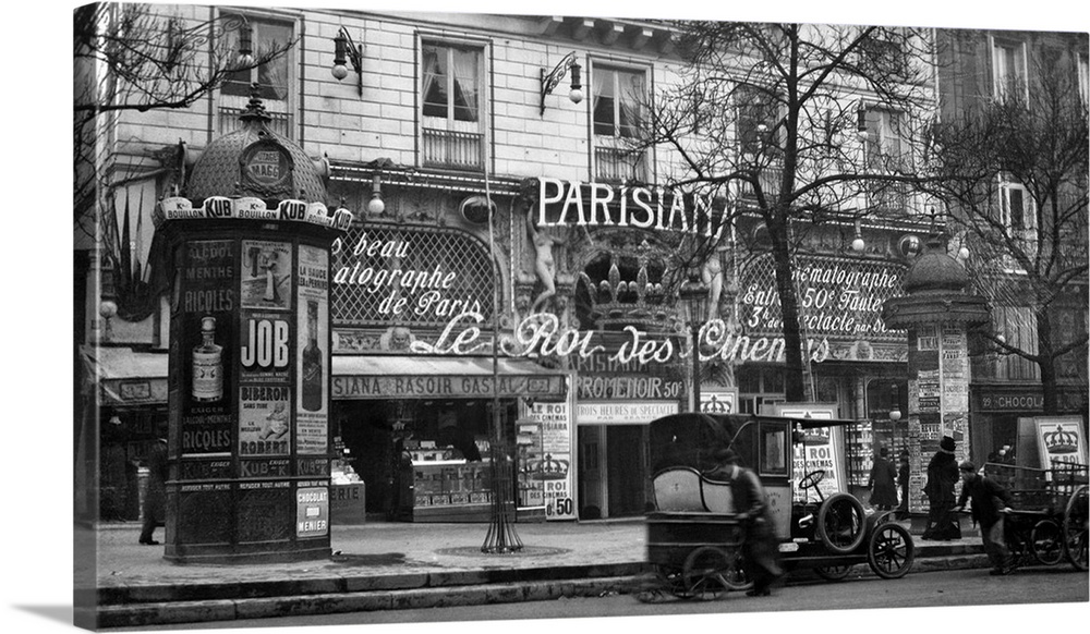 1900's 1910 Street Scene Showing A Kiosk And The Front Of The King Of Cinemas Theater Paris France.