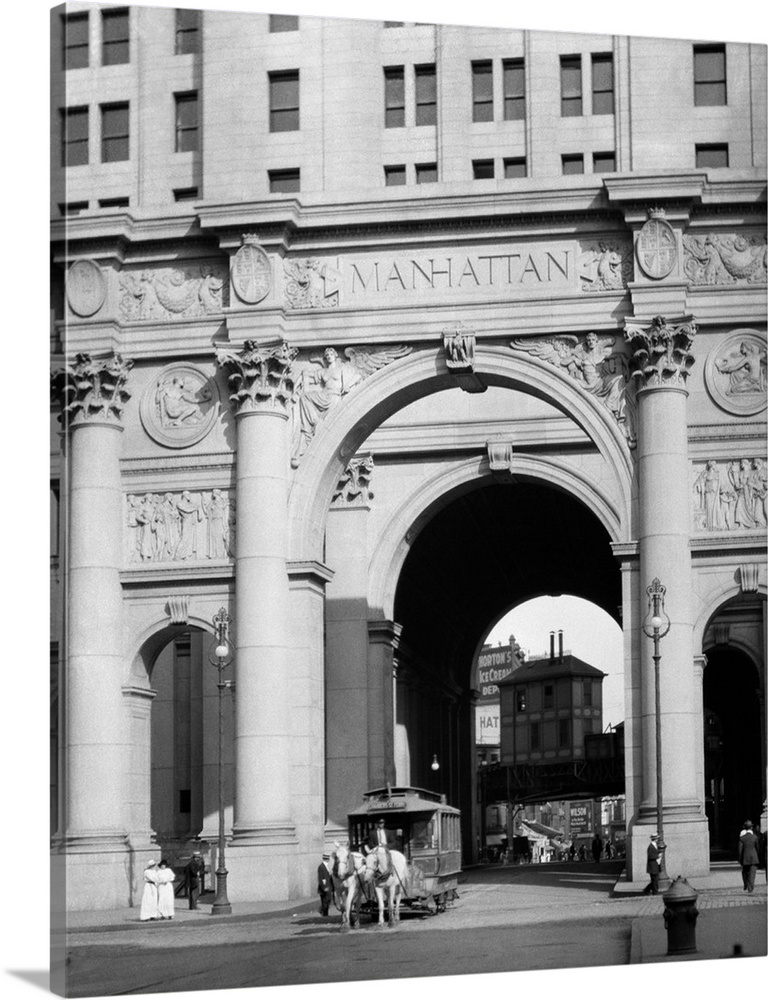 1900's 1916 One Of The Last Horse Drawn Trolleys Coming Through Arch Of The Municipal Building Lower Manhattan New York Ci...