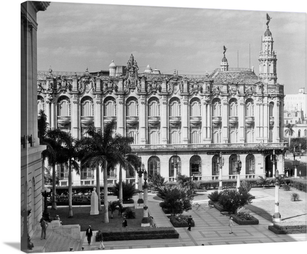 1930's 1940's The Great Theater Of Havana Cuba.