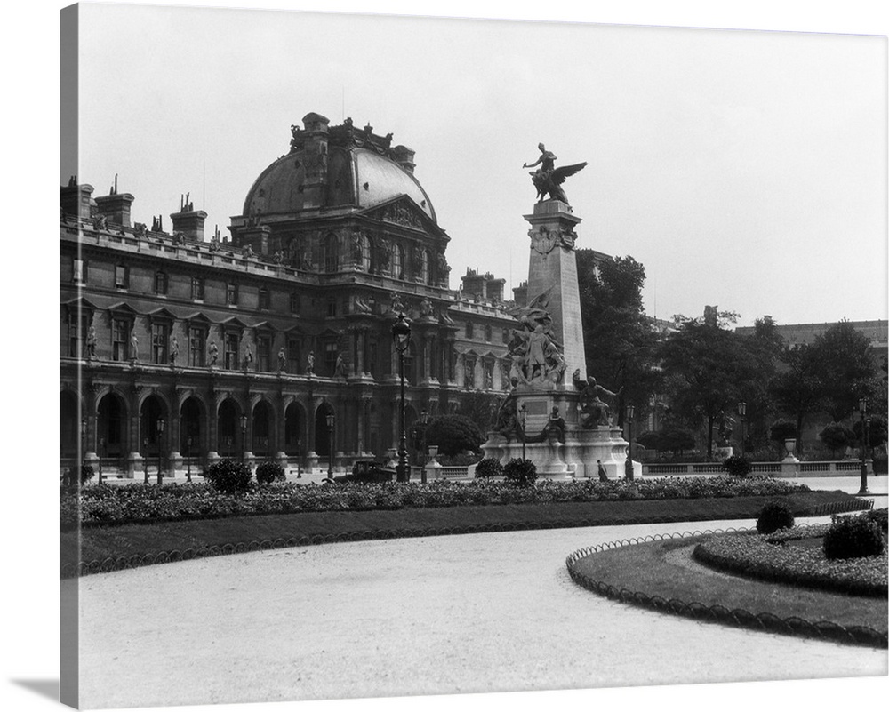 1930's Le Louvre Museum And Gardens Paris France.