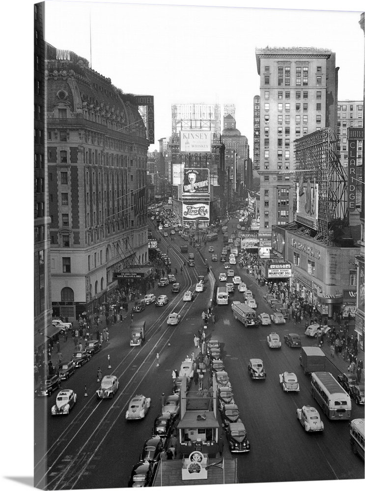 1940's Times Square Looking North From 43Rd Street From The Times Building To Duffy Square Manhattan NYc USA.