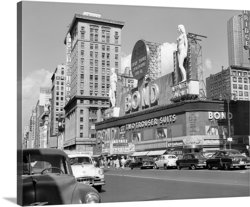 1950's New York City Times Square With Massive Bond Clothing Sign Between 44th And 45th Streets.