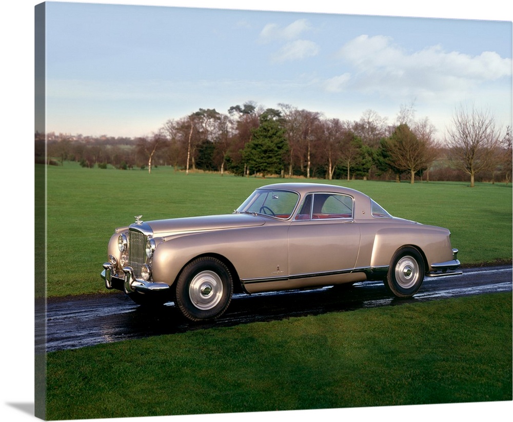 1954 Bentley R-Type Continental 2-door sports coupe. 5.0 litre, 6-cylinder engine, bodywork by Pininfarina. The R Type Con...