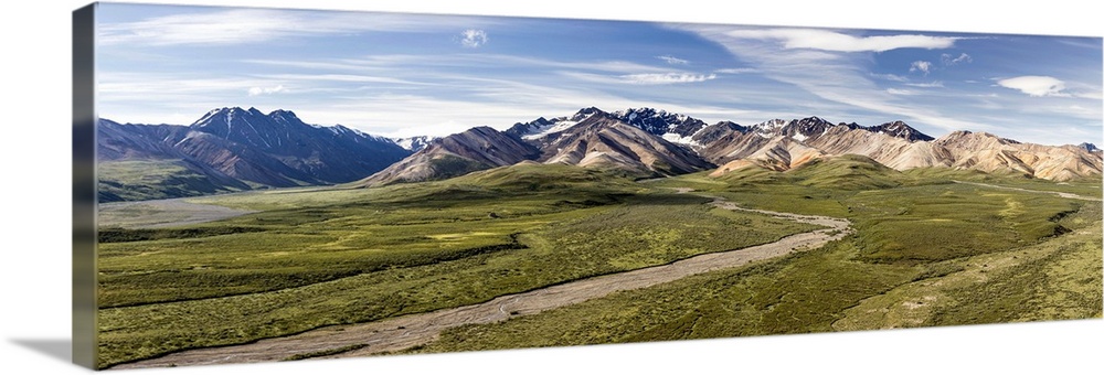 Alaska Range from Polychrome Pass overlook in Denali National Park, Southcentral Alaska, Alaska, USA.