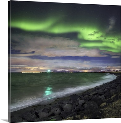 Aurora Borealis or Northern Lights, Reykjavik, Iceland