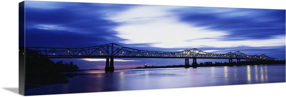 Bridge across a river, Mississippi River, Natchez, Mississippi