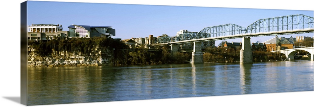 Bridge across a river, Walnut Street Bridge, Tennessee River, Chattanooga, Tennessee