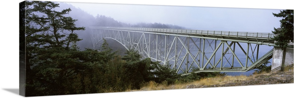 Bridge across the river, Deception Pass Bridge, Deception Pass, Whidbey Island and Fidalgo Island, Washington State,