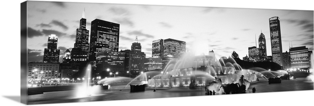 Buckingham Fountain, Grant Park, Chicago, Illinois