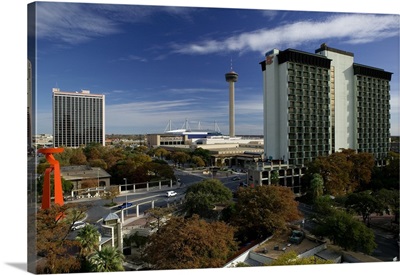 Buildings in a city, Tower Of The Americas, Hilton Palacio Del Rio Hotel, San Antonio, Texas