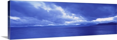 California, Lake Tahoe, Storm cloud over a lake