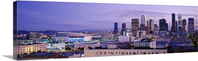 California, Los Angeles, Skyline at dusk