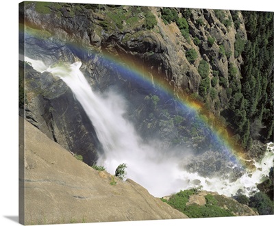 California, Yosemite National Park, Panoramic view of the waterfall from the mountain