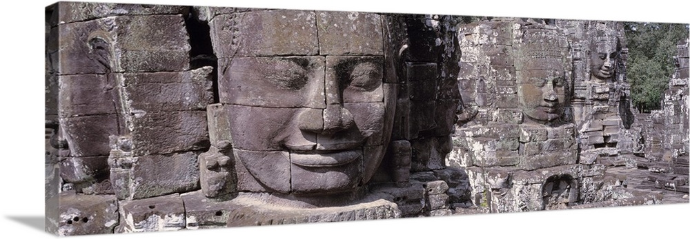 Cambodia, Angkor Thom nr Siem Reap, Giant Stone Faces, Stone carvings (Close-up)