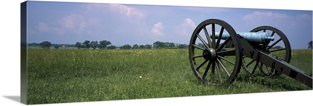 Cannon in a battlefield, Gettysburg National Military Park, Gettysburg, Adams County, Pennsylvania