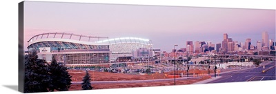 Colorado, Denver, Invesco Stadium, Skyline at dusk
