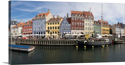 Colorful houses in the city along Nyhavn, Copenhagen, Denmark