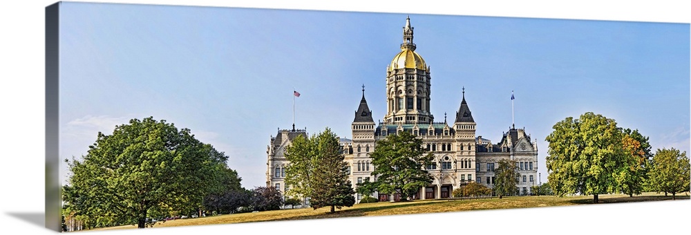 Connecticut State Capitol, Capitol Avenue, Bushnell Park, Hartford, Connecticut