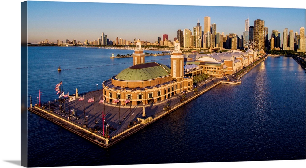 Elevated view of the Navy Pier, Chicago, Illinois, USA