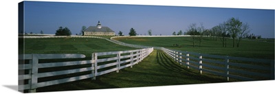 Fences around ranches, Lexington, Kentucky