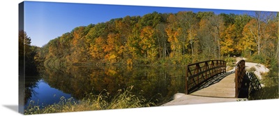 Footbridge across a lake, Kickapoo State Park, Illinois