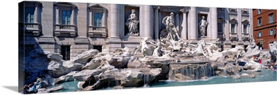 Fountain in front of a building, Trevi Fountain, Rome, Italy