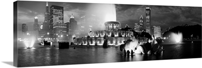 Fountain in front of buildings, Buckingham Fountain, Grant Park, Chicago, Illinois